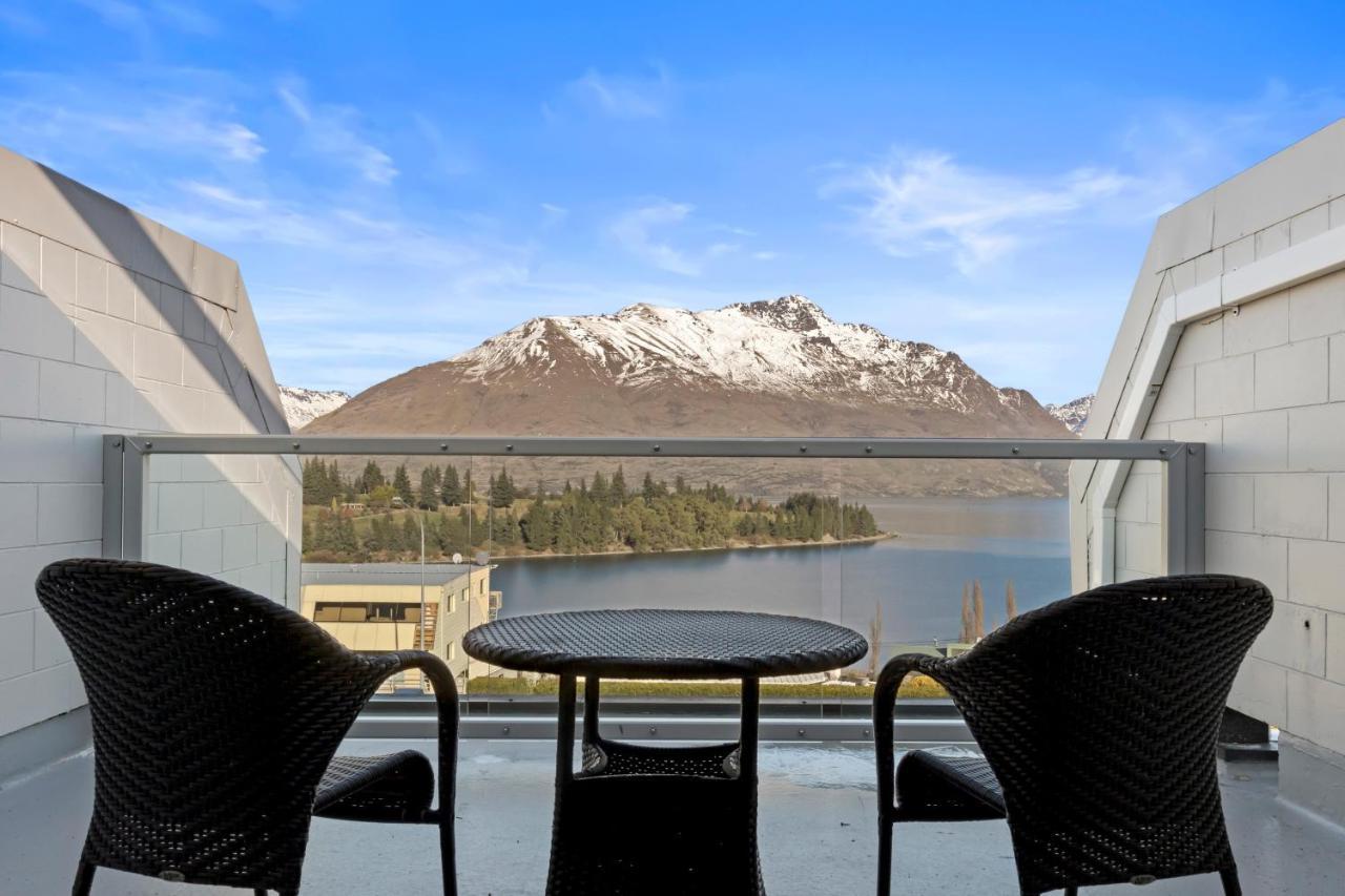 Copthorne Hotel & Apartments Queenstown Lakeview מראה חיצוני תמונה