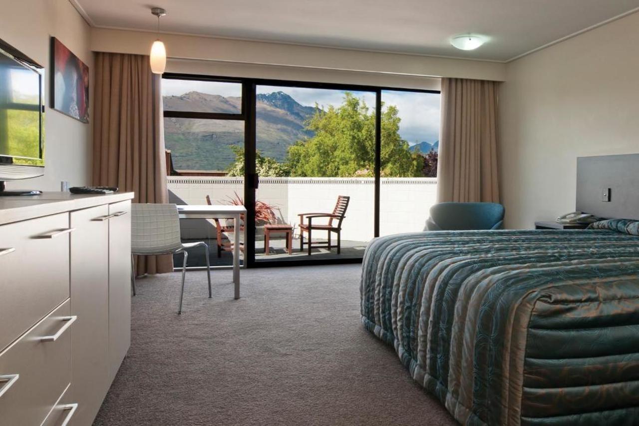 Copthorne Hotel & Apartments Queenstown Lakeview מראה חיצוני תמונה